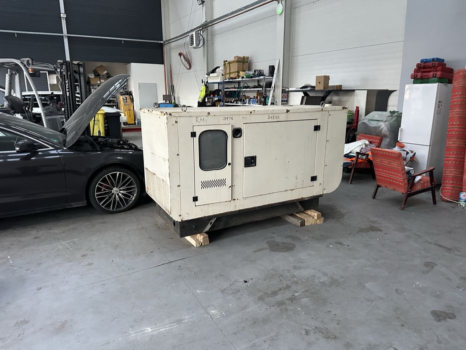 Generator Diesel  Perkins 30 Kva -import UK