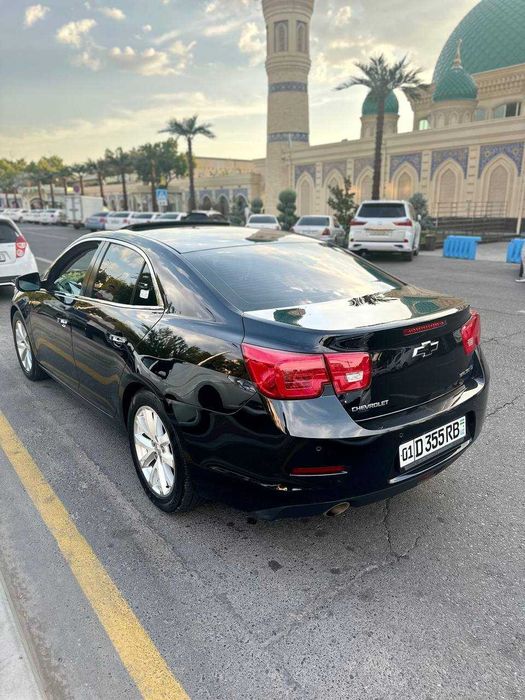 Продам свой автомобиль Malibu 2013 года выпуска