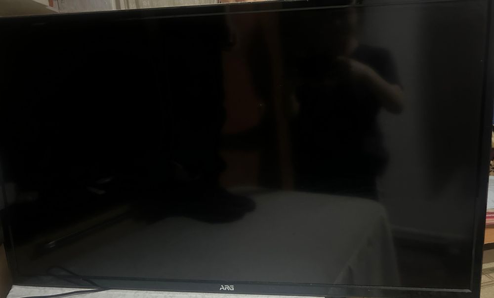 ARG LED телевизор 102 см