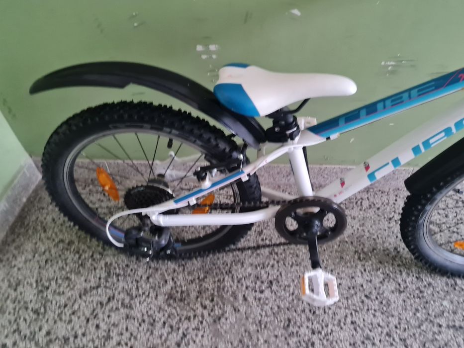 Продавам Cube Access 200 20 детско колело/велосипед за момиче