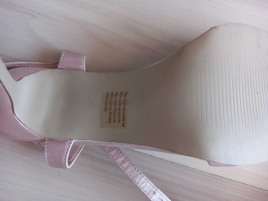 Елегантни официални сандали с висок ток, розов сатен,41 номер