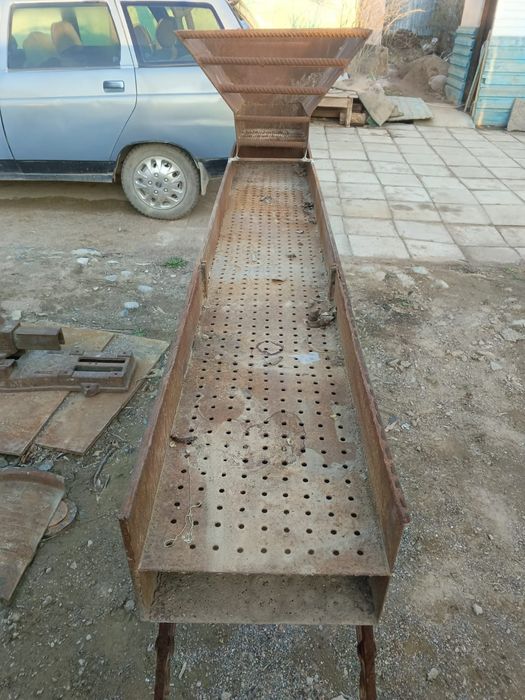 Мангал новый с топкой.