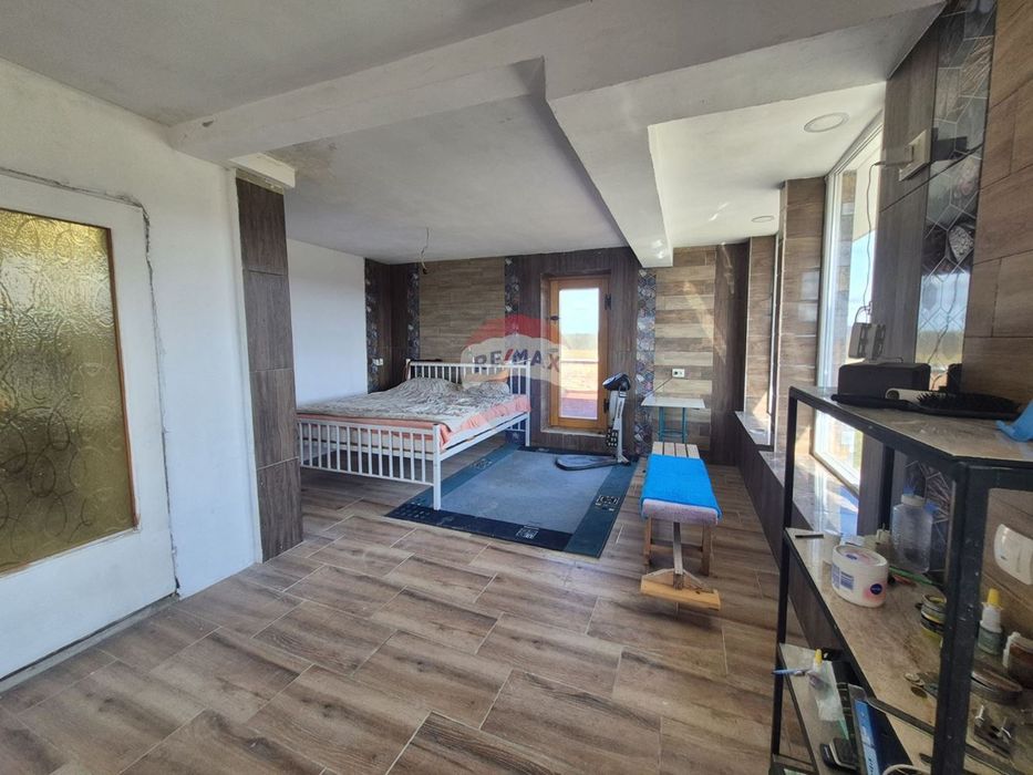 Продава се Къща в с. Кривини, Област Варна - 176 кв.м за 580 €/кв.м - Снимка #9