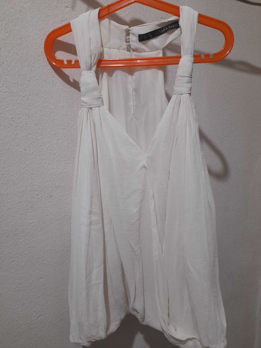 Bluzita sexy alba, vaporoasa Zara mas.S