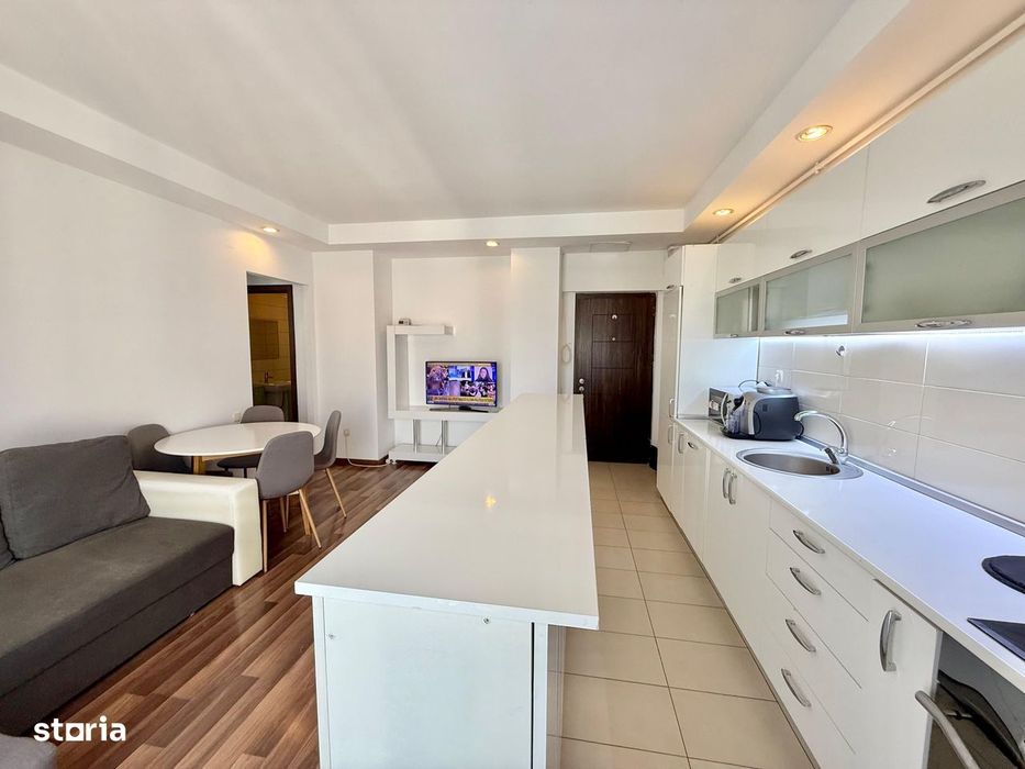 COSMOPOLIS - Apartament cu 3 camere, mobilat si utilat.
