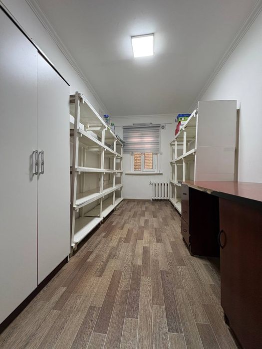 Продаётся недвижимость аптека юнусабад 2 квартал