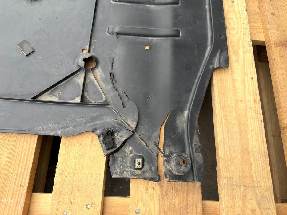 Кора под шаси AUDI Q4 VW ID.3 ID.4 1EA825236C