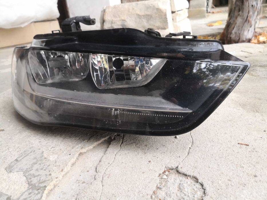Фар Audi A4 B8.5 десен/Фар Ауди А4 Б8.5/Фар Audi A4 B8 Оригинален