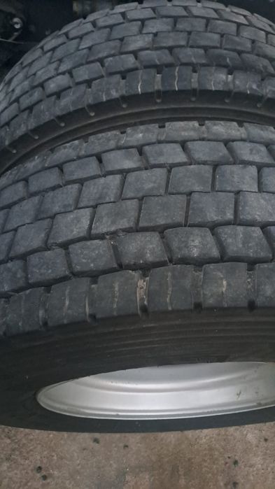 Продам шины для грузовые