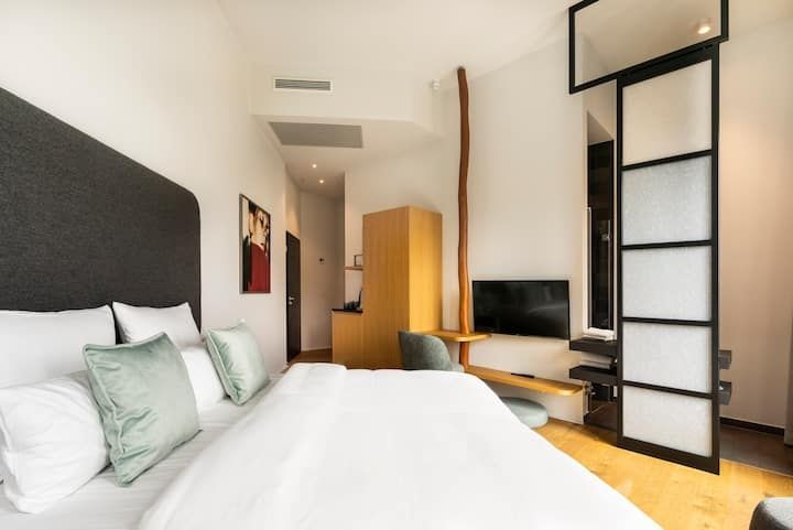 Regim hotelier Polivalenta Craiova ref-  #89A