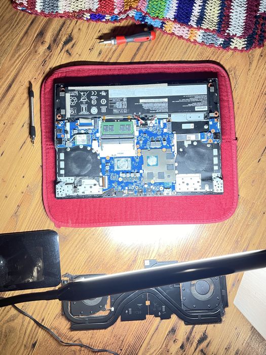 Laptop Lenovo Gaming 15.6'' Legion 5 15ARH05 120Hz