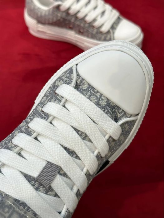 CD B23 Low Top Oblique White/Black