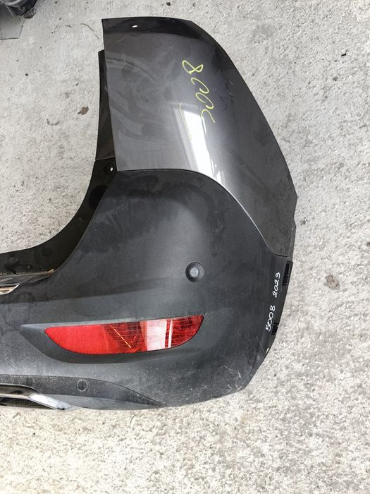 Задна броня Peugeot 5008 GT /Пежо 5008 ГТ 2023г с дупки за парктроници