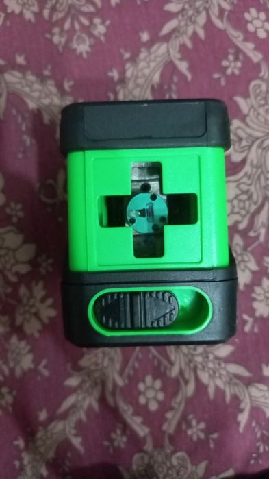 Лазерный уровень 2линиии