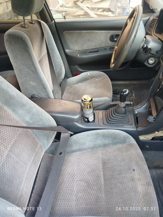 Митсубиси Галант е52