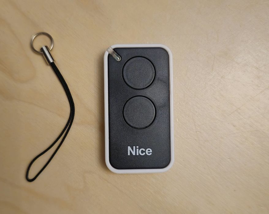 Telecomanda pentru garaj  Nice Era INTI