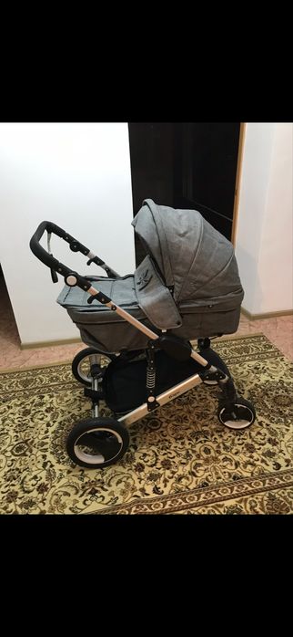 Продам детскую каляску