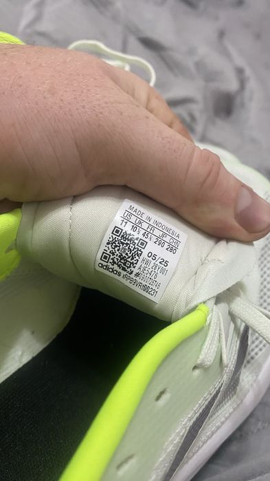 Продам кросовки адидас оригинал