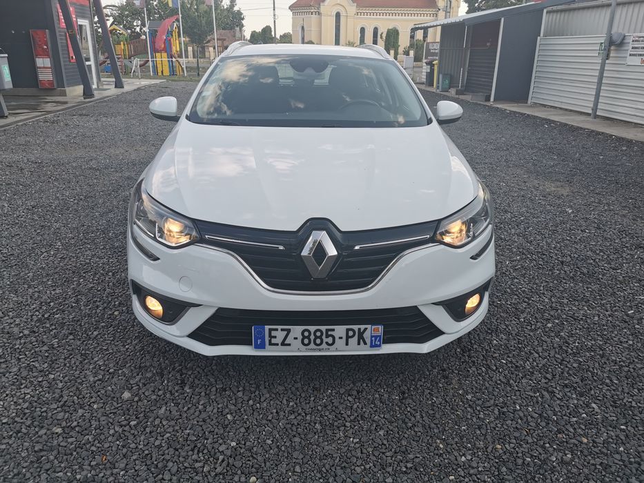 RENAULT Megane