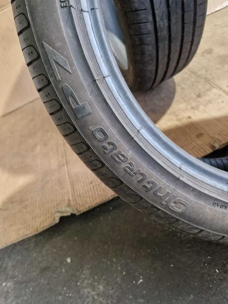 2 Pirelli R18 215/45
летни гуми DOT3118
