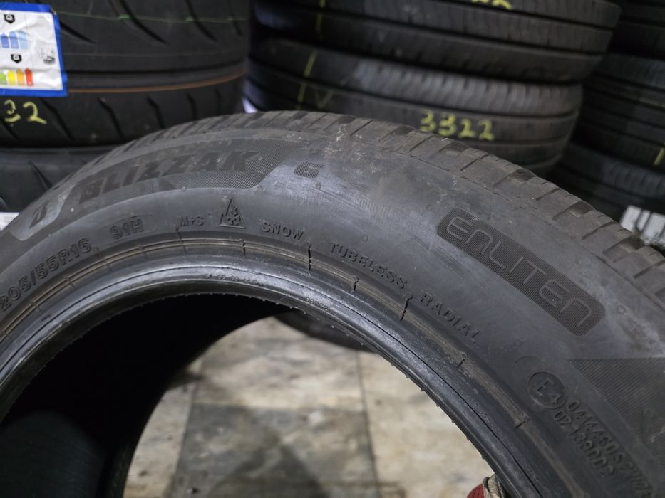 2бр Зимни гуми 205 55 16 - Bridgestone - DOT 2024