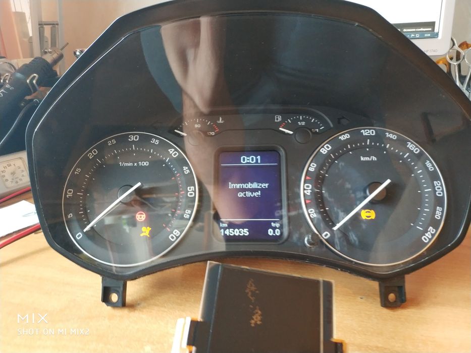 Дисплей Skoda octavia,vw golf 5,vw passat b6... Full fis с два лентови