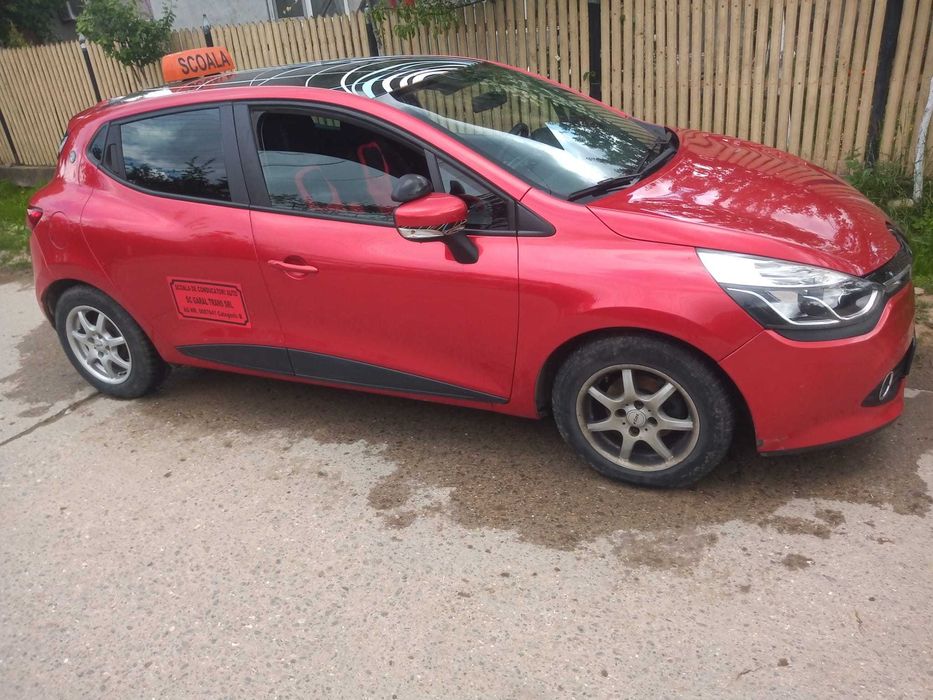 Instructor Auto Categoria B - CUTIE AUTOMATA si MANUALA