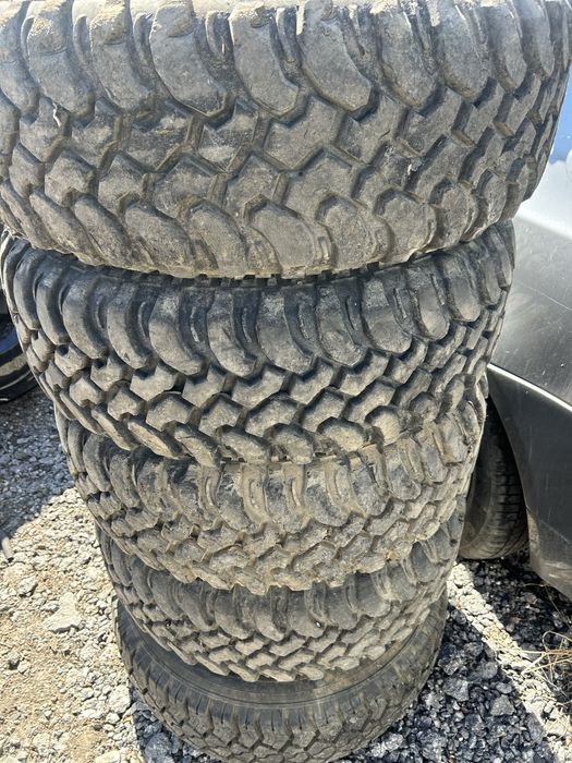 Гуми със джанти за жеп гранд чероки 15ки/gumi i djanti za Jeep cheroke