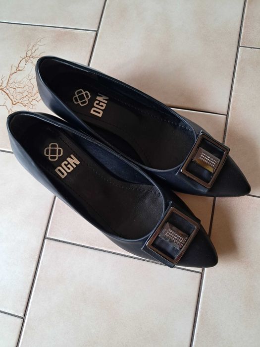 Pantofi piele DGN