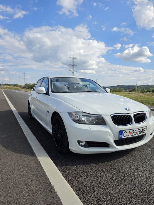 BMW 320d e90 FL 2010