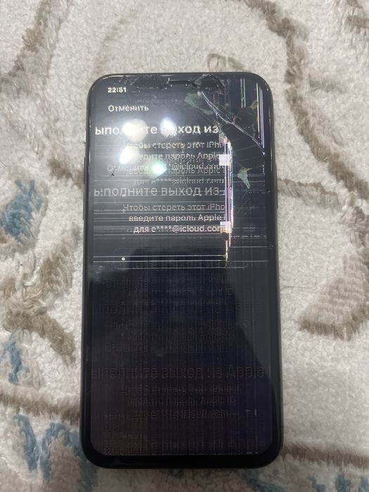 Продам айфон 11 про- экран