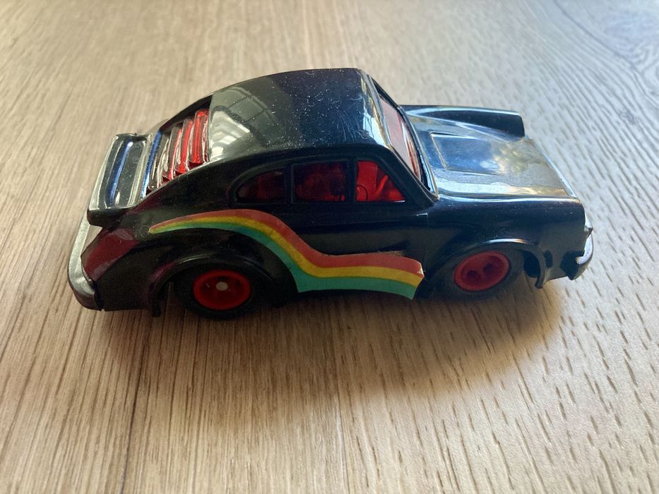 Соц играчки с кутии