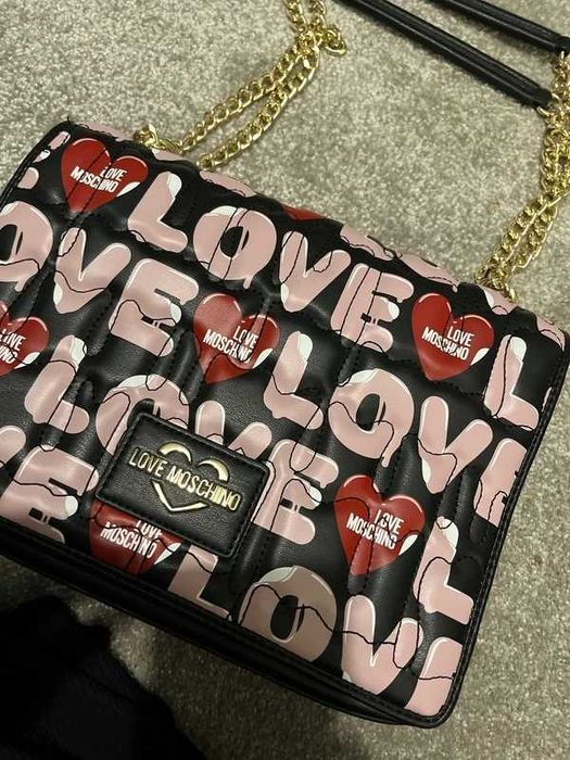 Love Moschino  оригинална нова чанта