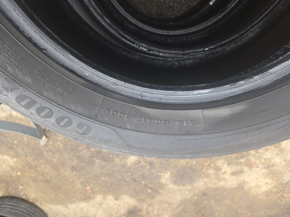 4бр. 215 60 17 Goodyear всесезонни.