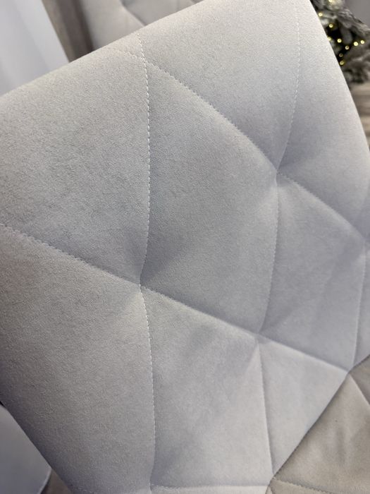 Продам стулья 4 шт