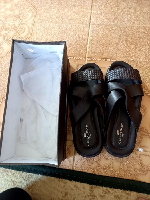 Мужские кожаные шлепки