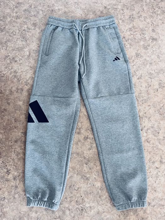 Адидас трико.