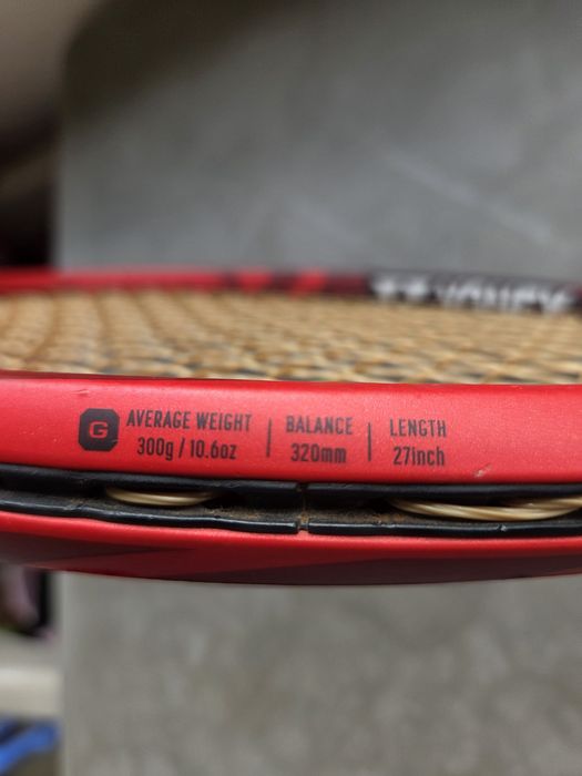 Тенис ракета YONEX VCORE  100
