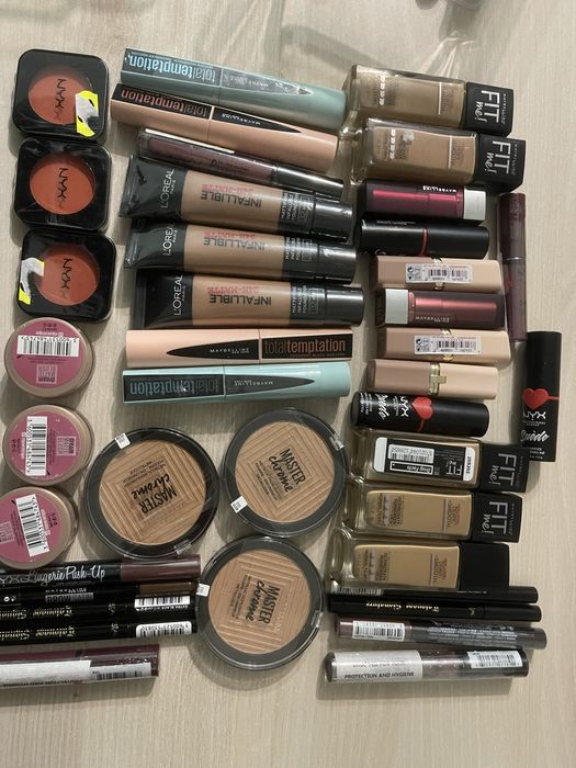 Cosmetice Nyx, Maybelline, Loreal….
