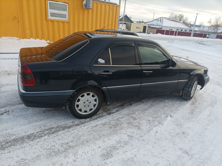 Продам мерседес в хорошем состоянии