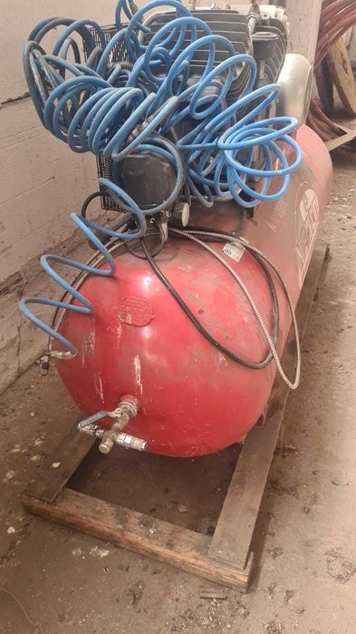 Vand compresor aer newco 500litri trifazic