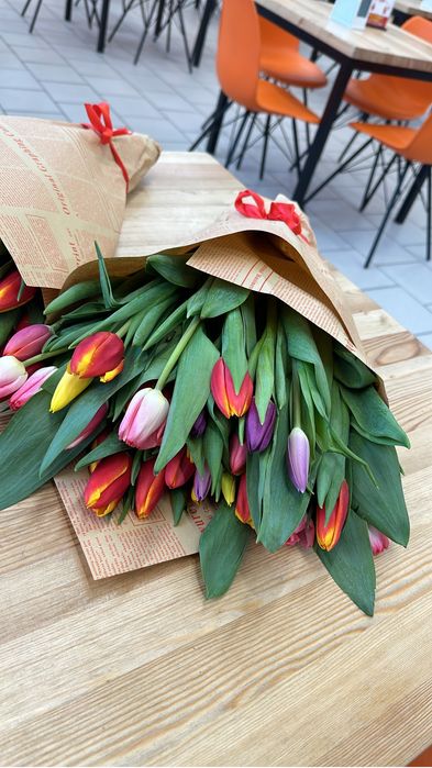 Тюльпаны для Алматы