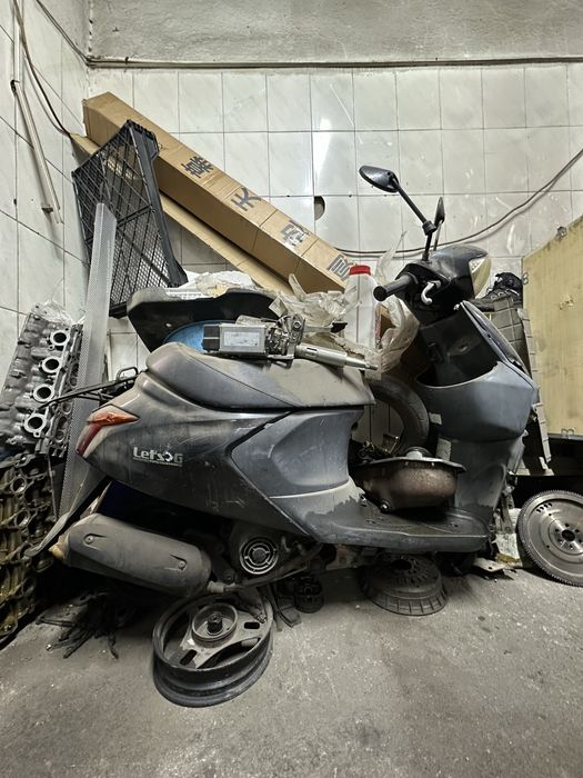 Мопед летс 5 g ударили в забор