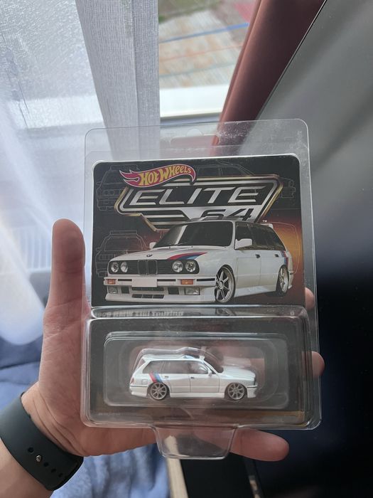 Hotwheels 318i bmw elite 64