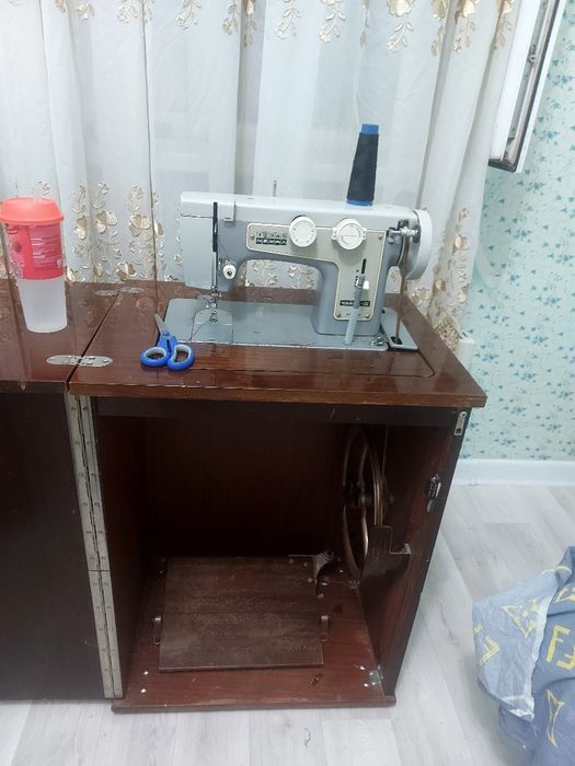 Тігін машинасын сатамын