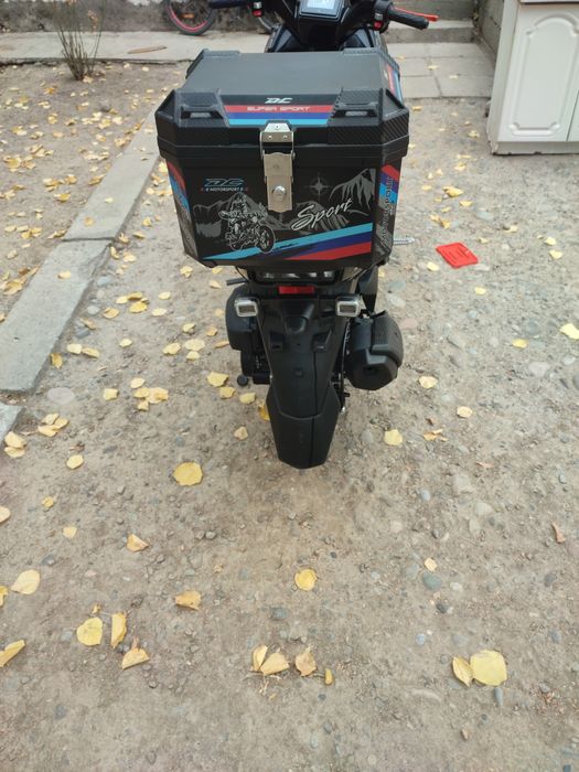 skuter tank 4 ,yili 2025