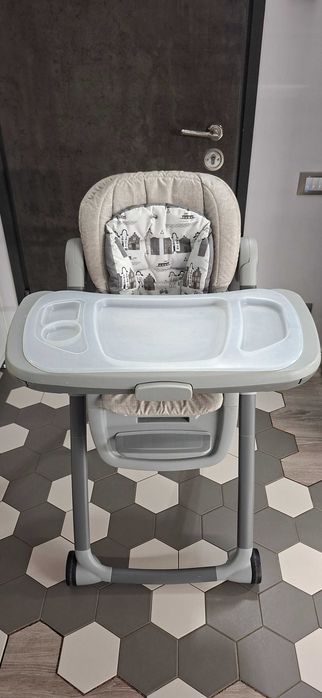Scaun de masa pentru copii 6 in 1 Joie