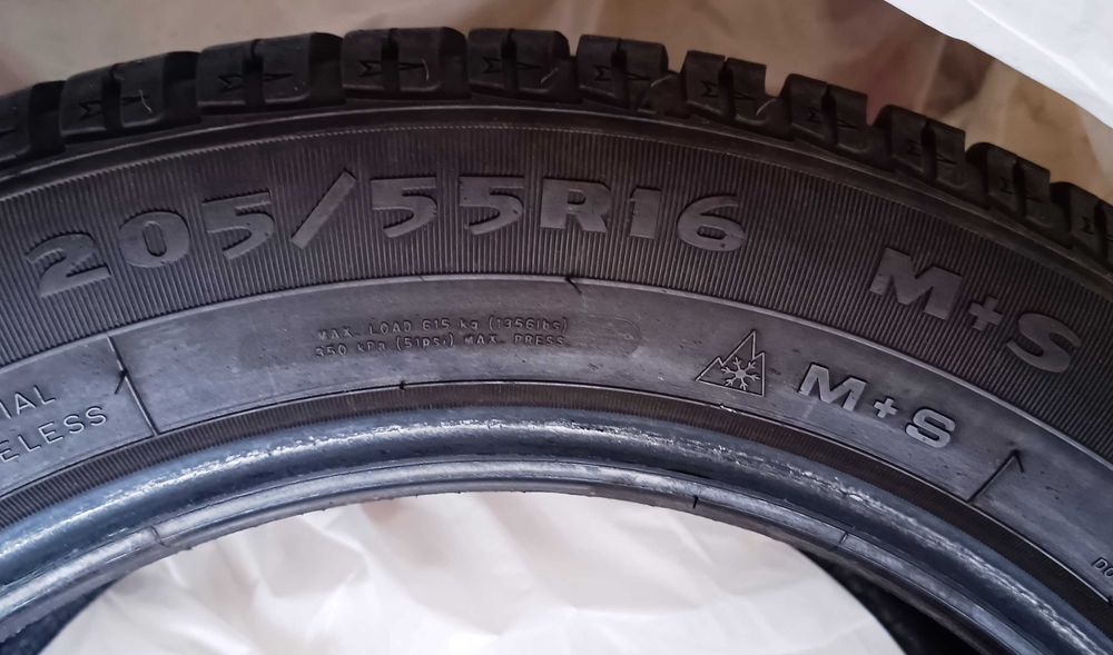 anvelope iarna 205/55/r16 (4 bucati)