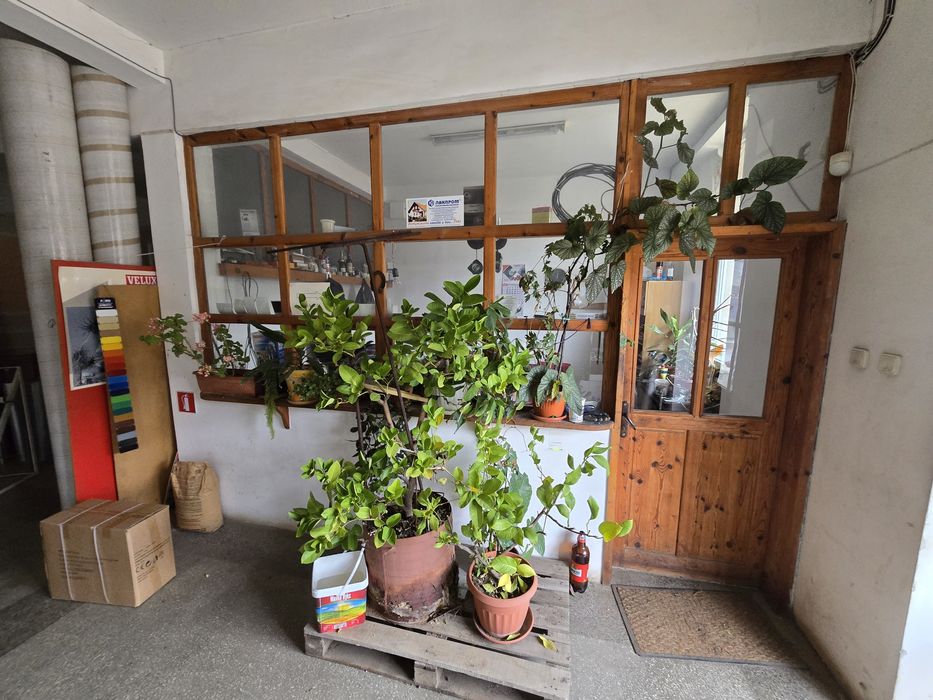 Продава се Промишлена сграда в Асеновград - 1885 кв.м за 218 €/кв.м - Снимка #20