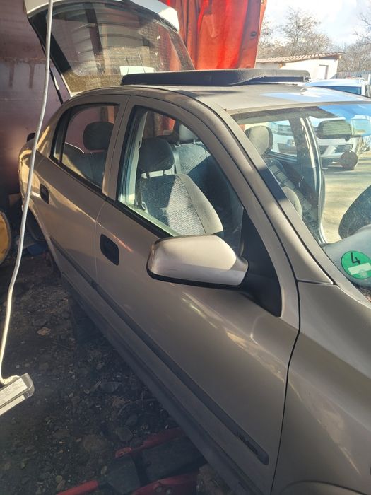 Usa stanga dreapta opel astra g